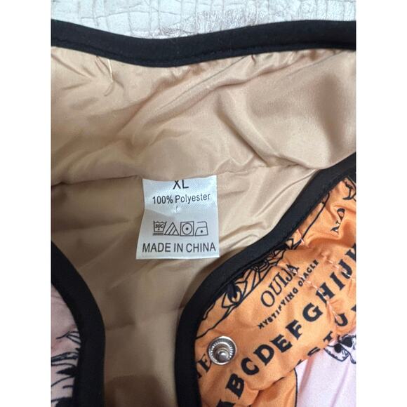 Pink Puffer Jacket with Occult and Mystical Prints - Size XL - Picture 4 of 4